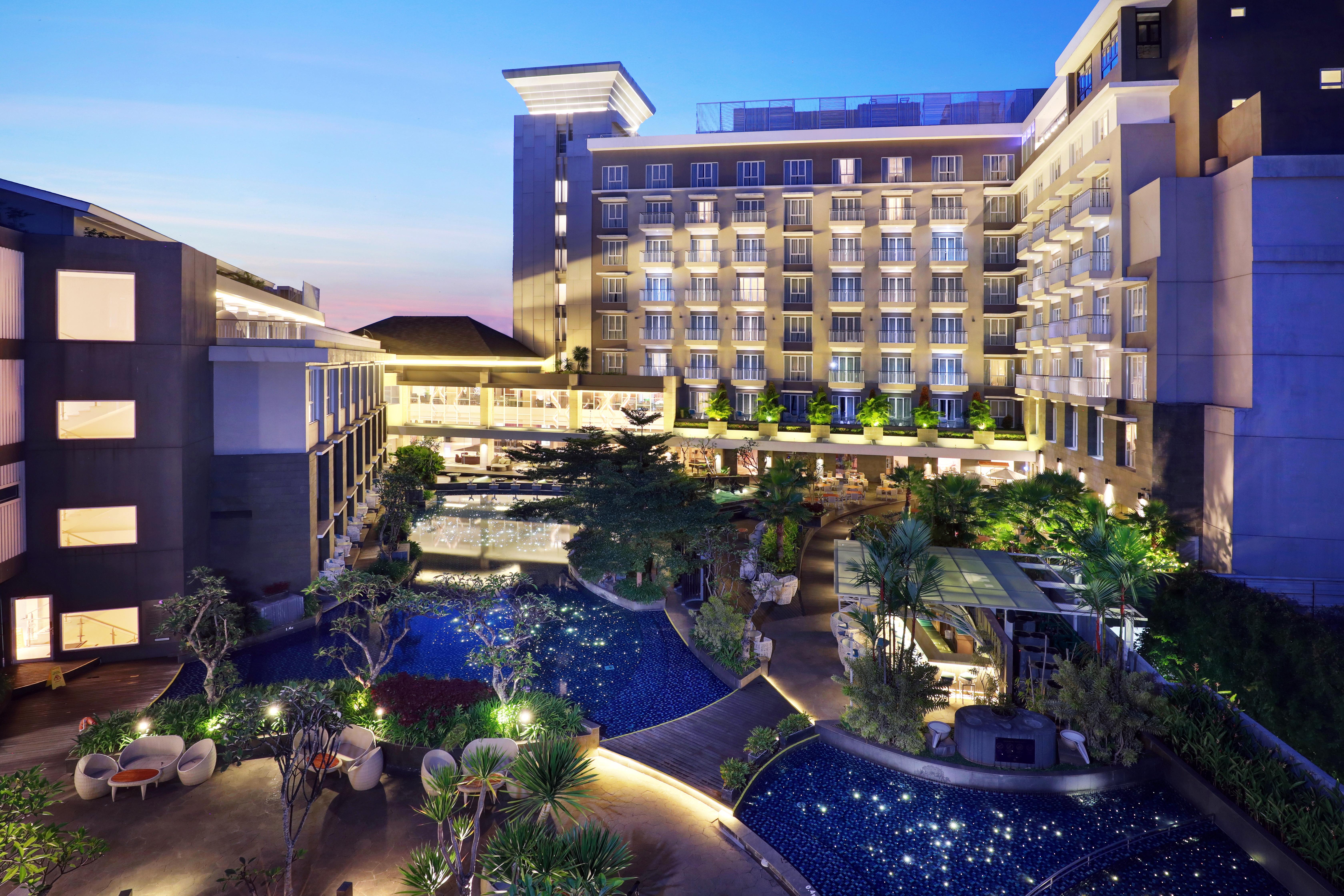 Grand Mercure Bandung Setiabudi Экстерьер фото