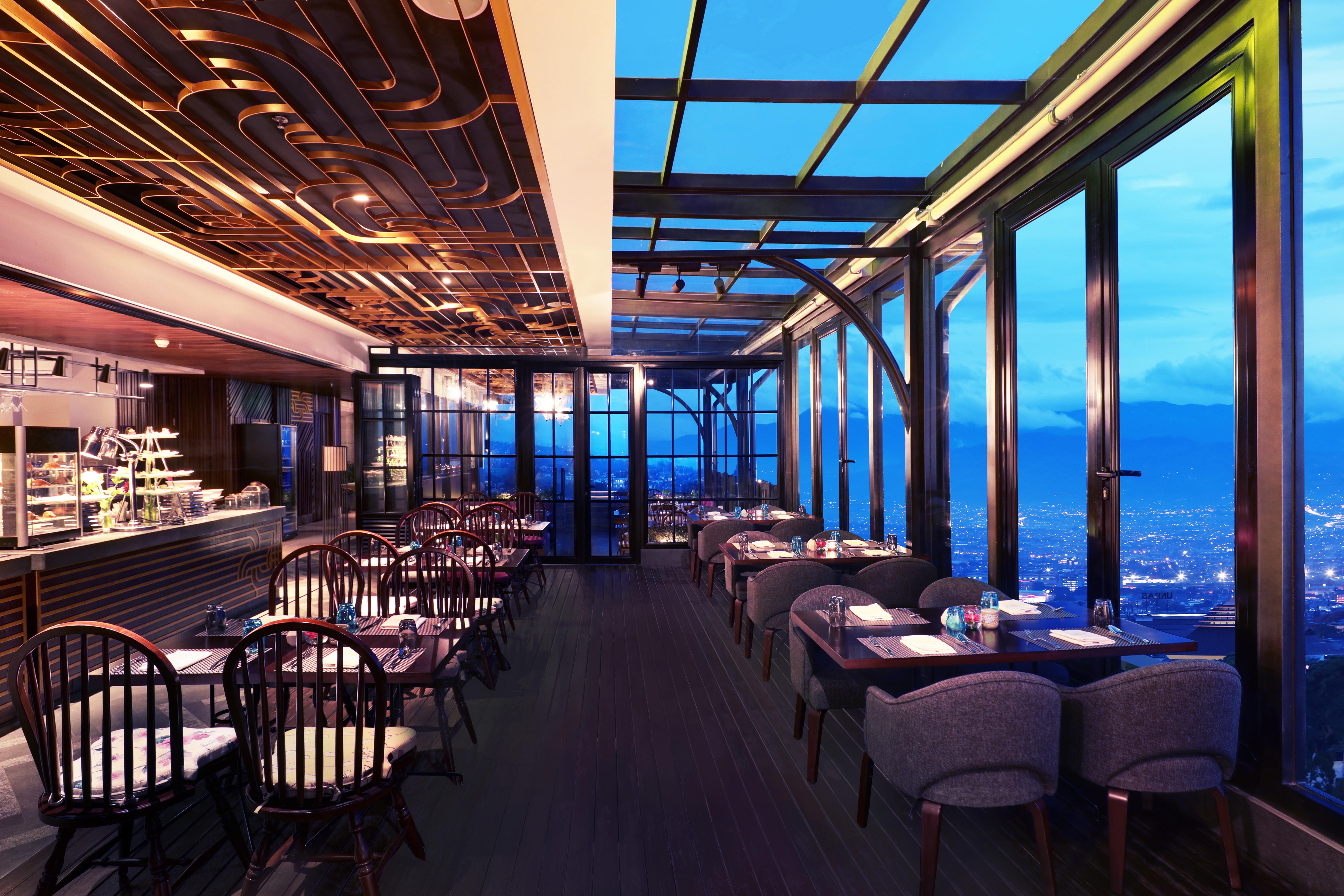 Grand Mercure Bandung Setiabudi Экстерьер фото