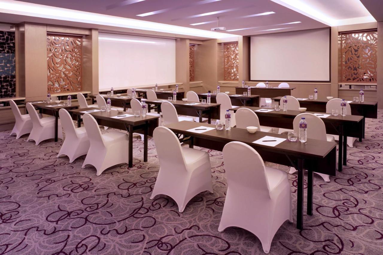 Grand Mercure Bandung Setiabudi Экстерьер фото