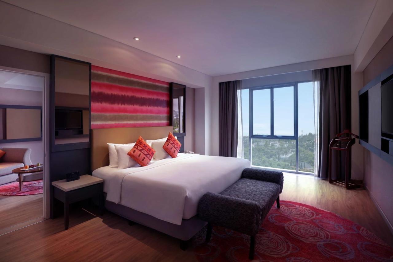 Grand Mercure Bandung Setiabudi Экстерьер фото